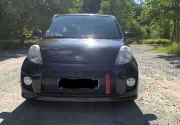 Daihatsu Sirion 172.000 km 5.150 &euro; Dieburg 64807
