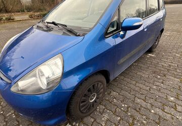 Honda Jazz 116.000 km 3.490 &euro; Hanau 63452
