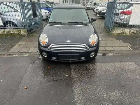 Mini One 198.956 km 2.399 &euro; Mühlheim am Main 63165