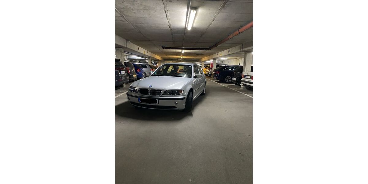 BMW 318 134.000 km 5.900 &euro; Offenbach am Main 63069