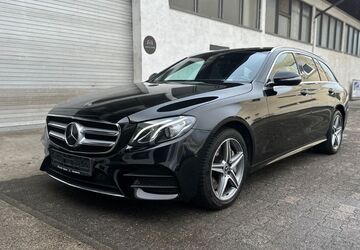 Mercedes-Benz E 300 301.900 km 16.999 &euro; Hainburg 63512