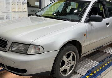 Audi A4 136.000 km 1.200 &euro; Frankfurt am Main 65936