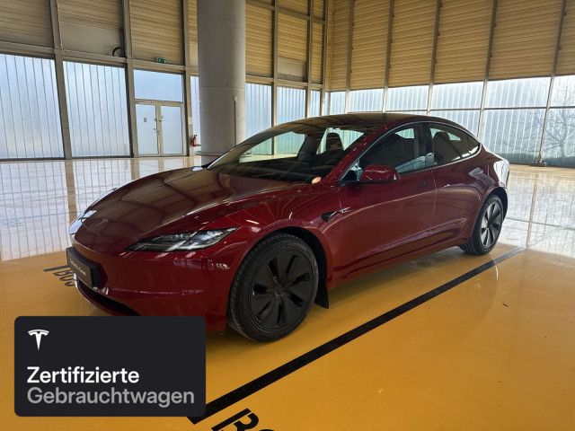 Tesla Model 3 18.314 km 45.400 &euro; Hanau 63457