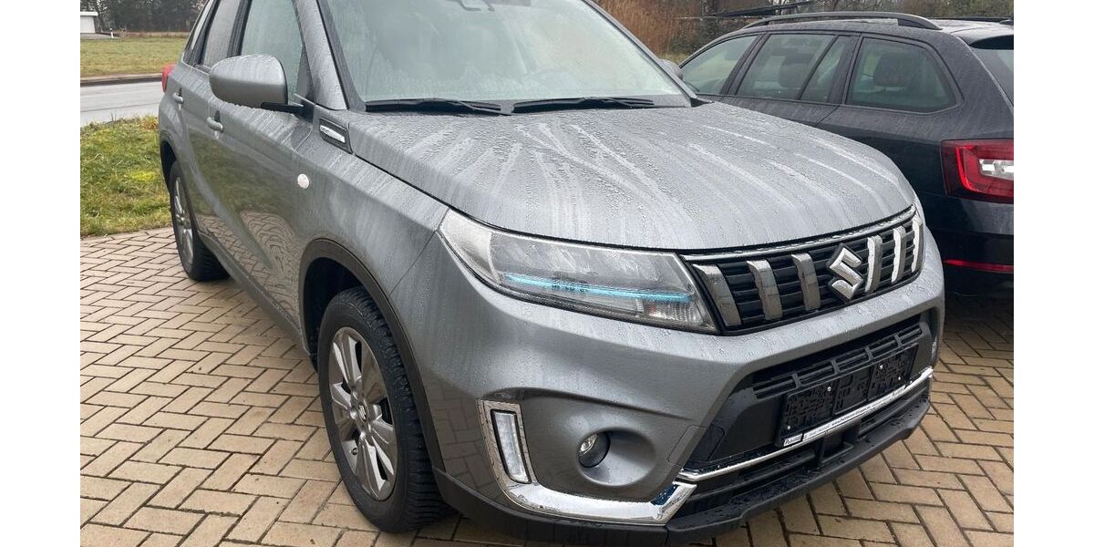 Suzuki Vitara 46.000 km 14.501 &euro; Frankfurt am Main 60311