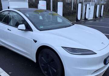 Tesla Model 3 42.000 km 33.200 &euro; Frankfurt am Main 60385