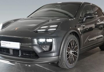 Porsche Macan 9.900 km 89.990 &euro; Frankfurt 60314