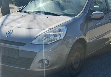 Renault Clio 149.000 km 1.666 &euro; Rüsselsheim 65428