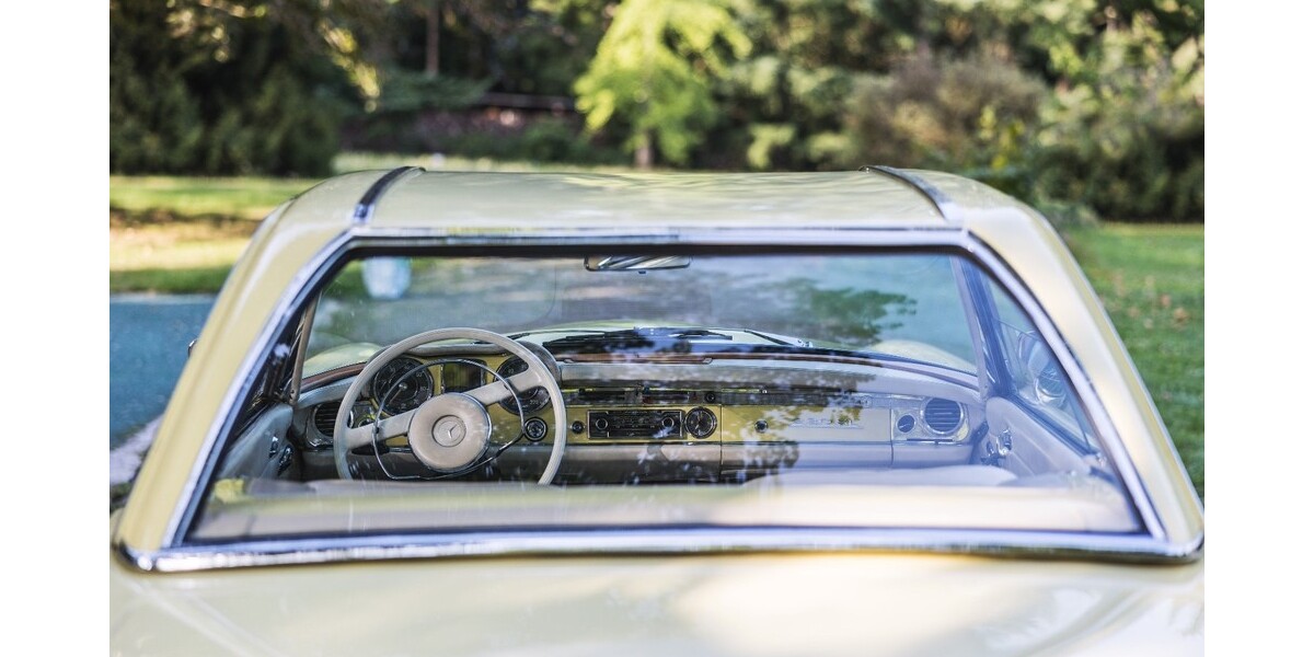 Mercedes-Benz 230SL 17.800 km 108.000 &euro; Oberursel (Taunus) 61440