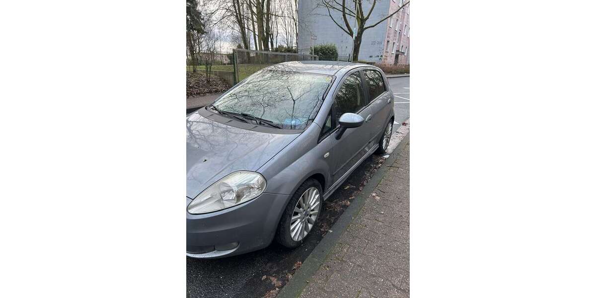 Fiat Grande Punto 150.000 km 2.200 &euro; Frankfurt am Main 60439