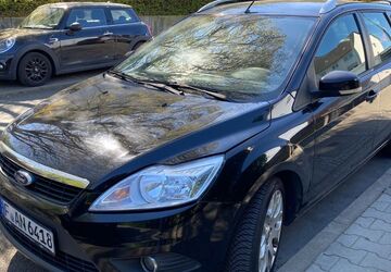 Ford Focus 245.300 km 1.450 &euro; Frankfurt 60435
