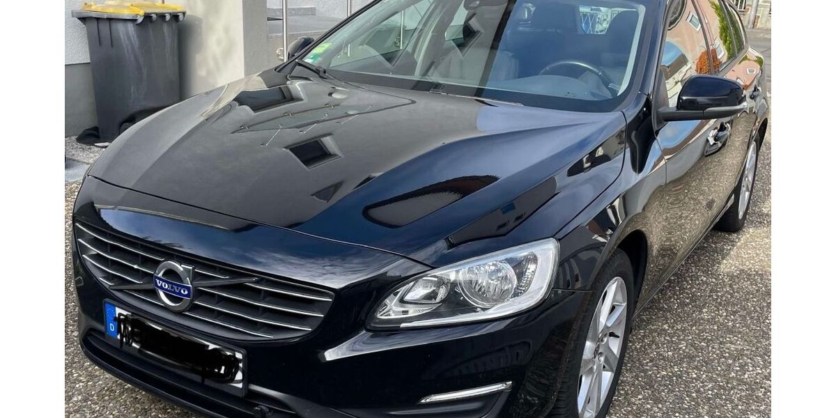 Volvo V60 220.000 km 7.200 &euro; Nauheim 64569