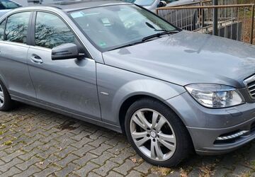 Mercedes-Benz C 250 236.000 km 5.000 &euro; Frankfurt am Main 60435