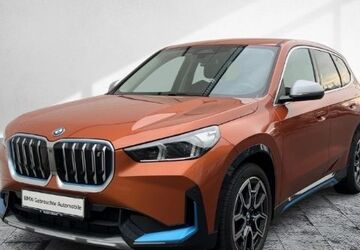 BMW iX1 22.343 km 34.977 &euro; Frankfurt 60314