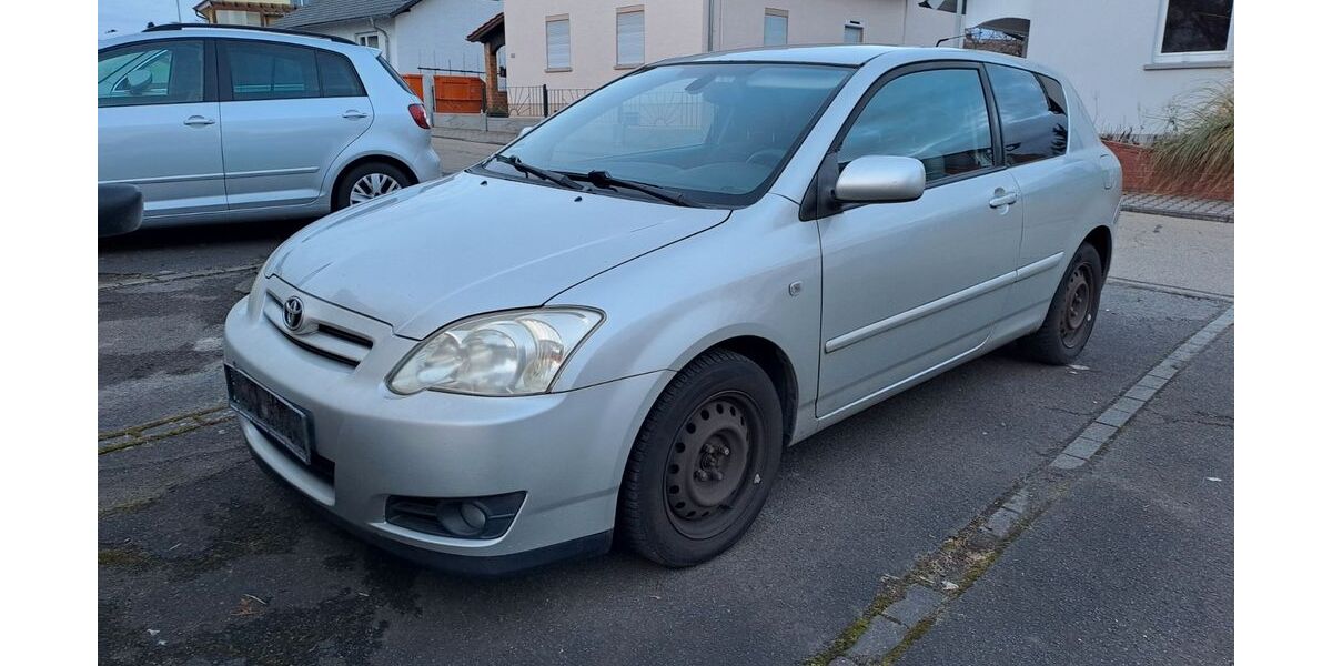 Toyota Corolla 354.000 km 990 &euro; Groß-Umstadt 64823