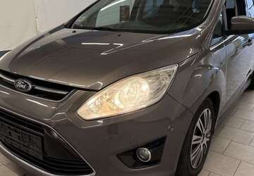 Ford C-Max 99.800 km 3.900 &euro; Frankfurt am Main 65933