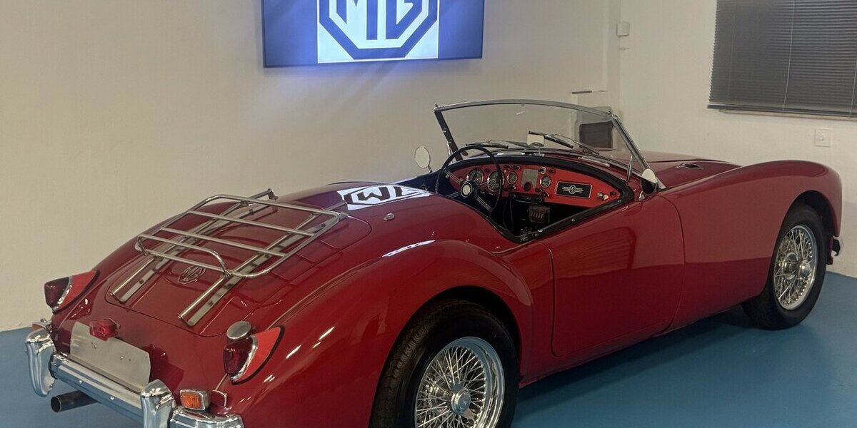 MG A 1.5 Roadster org. Speichenräder 70.708 km 26.500 &euro; Dreieich 63303