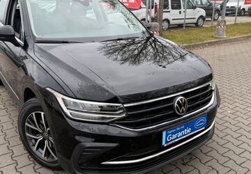 VW Tiguan 98.150 km 22.850 &euro; Offenbach 63071