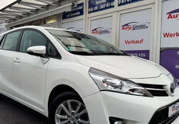 Toyota Verso 80.000 km 15.499 &euro; Frankfurt 60388