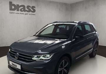 VW Tiguan 17.650 km 32.480 &euro; Offenbach 63075