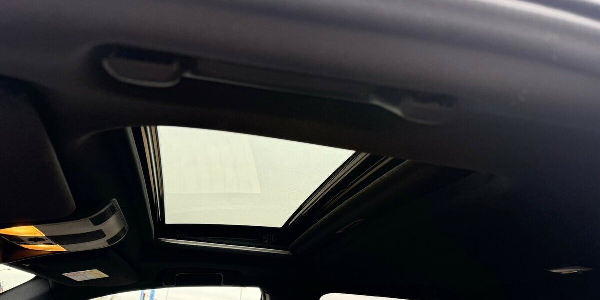 Mitsubishi Plug-in Hybrid Outlander Top 4WD/2Hd/TopZustand 139.100 km 17.999 &euro; Frankfurt 60386