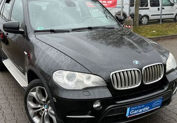 BMW X5 166.885 km 16.450 &euro; Offenbach 63071