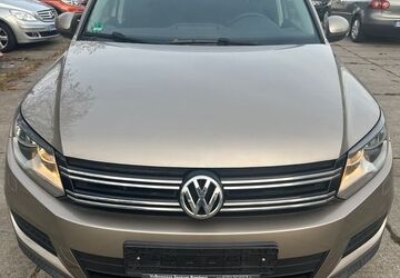 VW Tiguan 124.650 km 9.200 &euro; Frankfurt am Main 60528