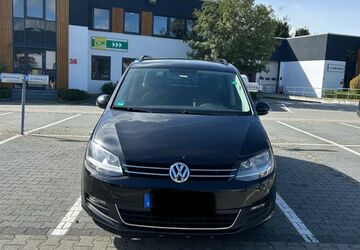 VW Sharan 220.000 km 11.000 &euro; Frankfurt am Main 60437