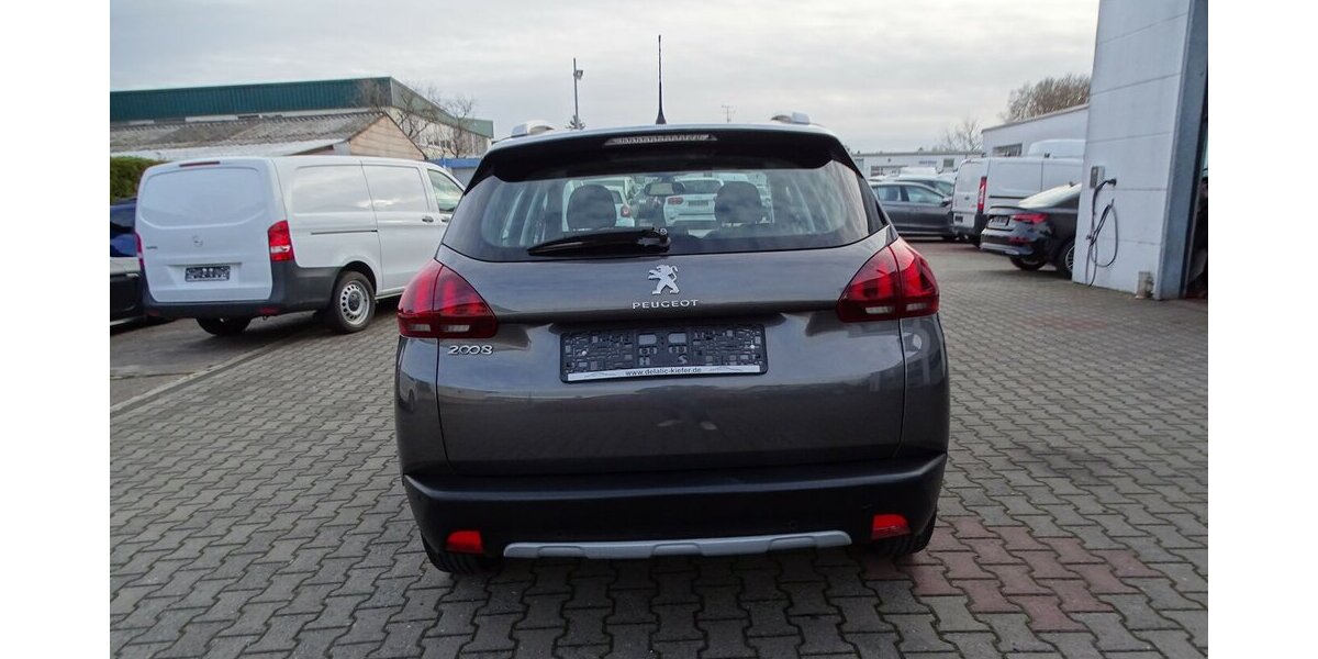Peugeot 2008 1,2l Allure Einparkhilfe vorne + hinten, Klim 76.200 km 10.890 &euro; Rodgau 63110