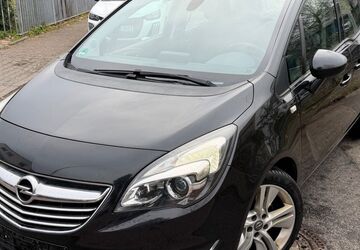 Opel Meriva 243.000 km 3.999 &euro; Frankfurt am Main 65933
