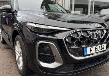 Audi Q5 4.985 km 57.850 &euro; Frankfurt am Main 65936