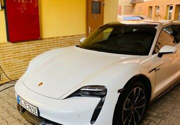Porsche Taycan 14.227 km 169.999 &euro; Friedrichsdorf 61381