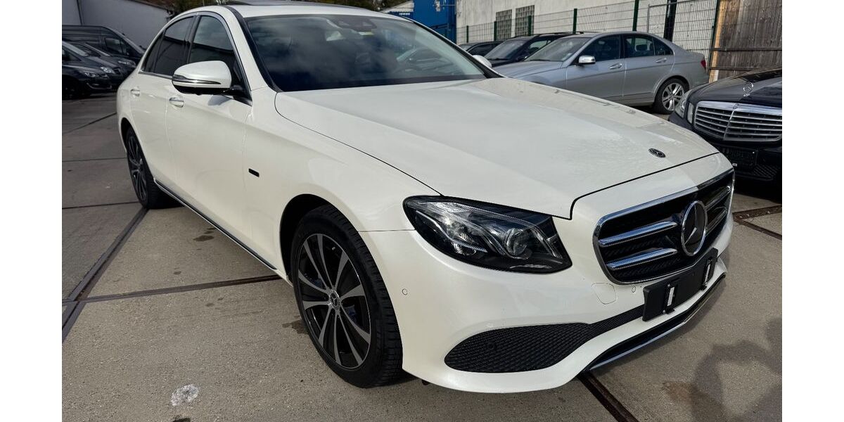 Mercedes-Benz E 300 95.000 km 26.799 &euro; Hattersheim 65795