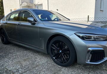 BMW 750 71.226 km 48.900 &euro; Mörfelden-Walldorf 64546