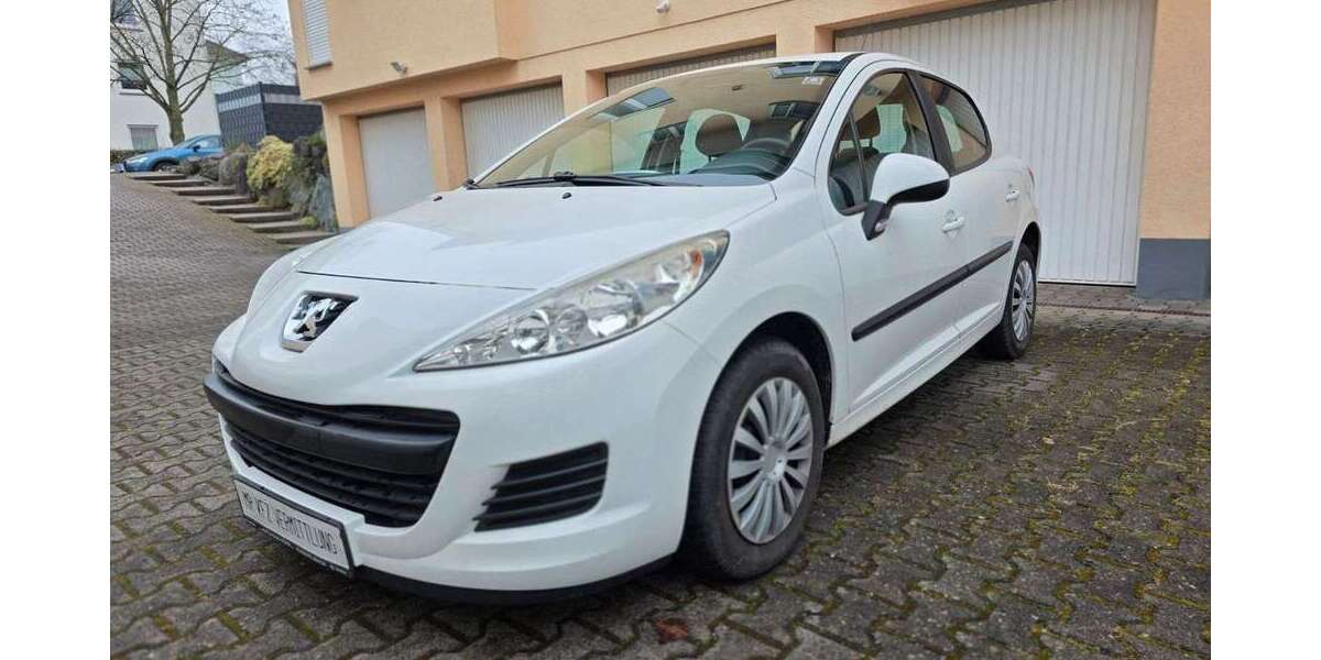 Peugeot 207 117.500 km 3.690 &euro; Niddatal 61194