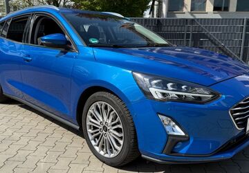 Ford Focus 210.431 km 9.900 &euro; Frankfurt am Main / Bergen-Enkheim 60388