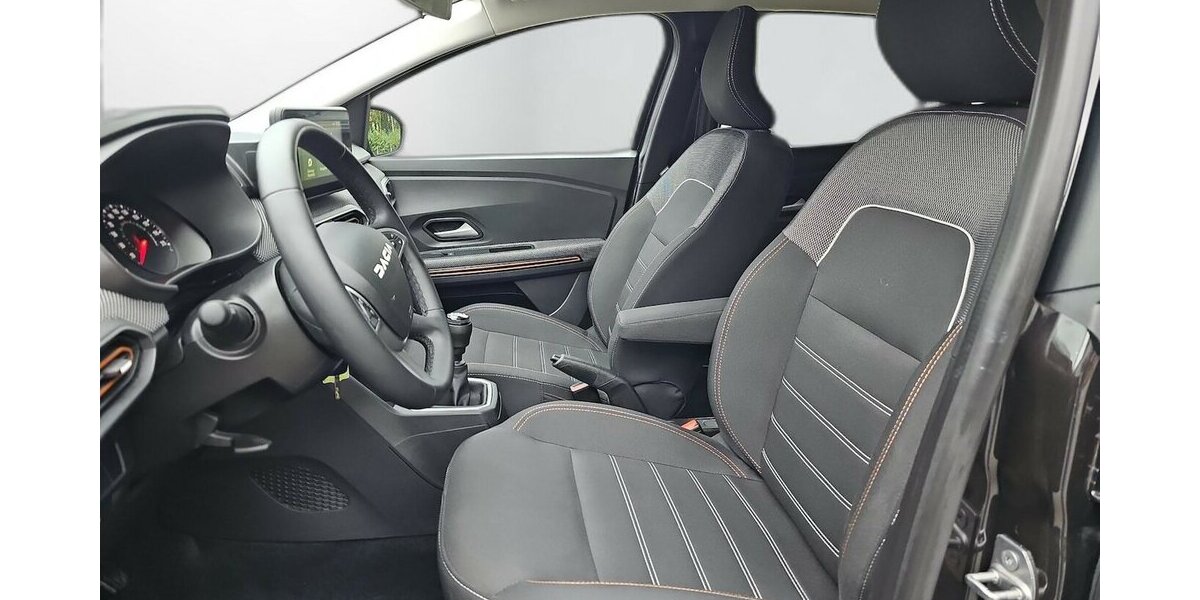 Dacia Sandero III Stepway Expression TCe 100 LPG 58.647 km 14.890 &euro; Schwalbach/Taunus 65824