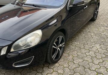 Volvo S60 293.000 km 5.900 &euro; Offenbach am Main 63069