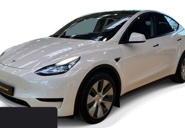 Tesla Model Y 34.175 km 32.900 &euro; Hanau 63457