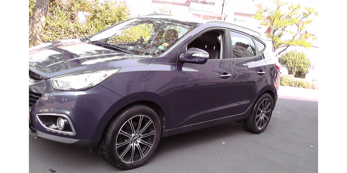 Hyundai IX35LM 132.000 km 8.500 &euro; Friedrichsdorf 61381