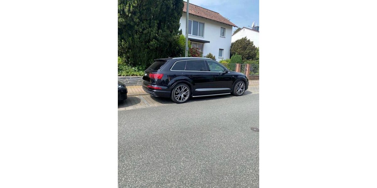 Audi Q7 148.000 km 34.000 &euro; Hattersheim 65795