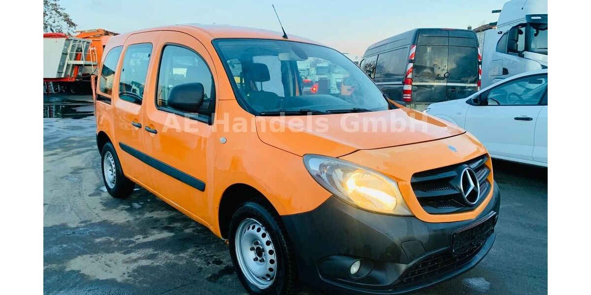 Mercedes-Benz Citan 258.000 km 3.990 &euro; Mühlheim am Main 63165