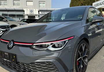 VW Golf 32.445 km 36.850 &euro; Frankfurt am Main 65936