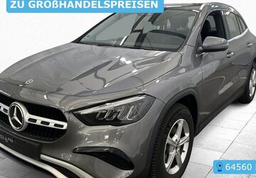 Mercedes-Benz GLA 180 35.177 km 29.990 &euro; Frankfurt 60596