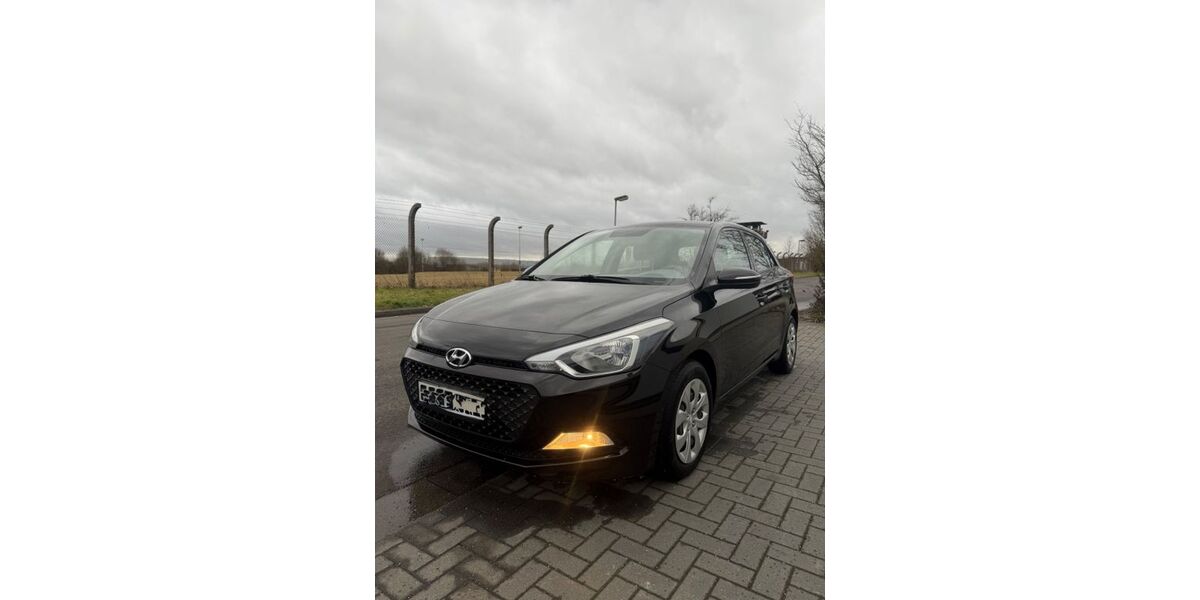 Hyundai i20 47.500 km 7.900 &euro; Friedberg 61169