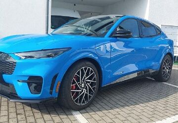 Ford Mustang Mach-E 9.855 km 38.990 &euro; Rüsselsheim 65428