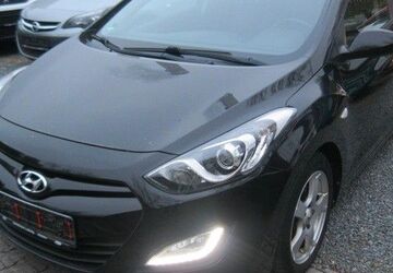 Hyundai i30 92.840 km 6.590 &euro; Darmstadt 64293
