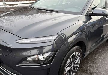 Hyundai KONA Elektro 31.230 km 16.999 &euro; Freigericht 63579