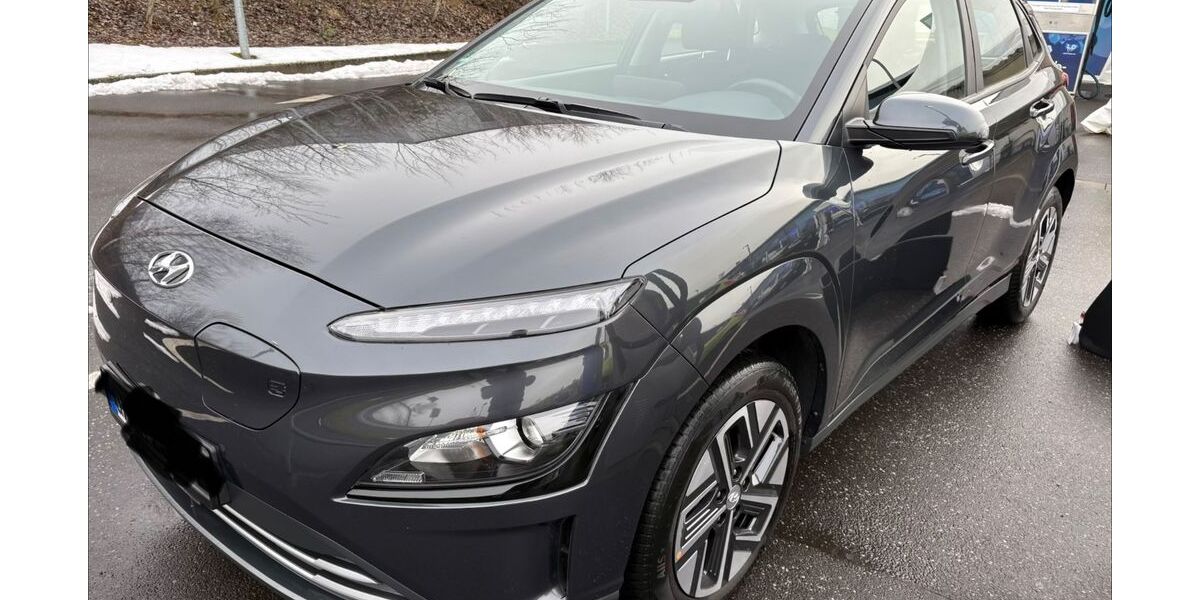 Hyundai KONA Elektro 31.230 km 16.999 &euro; Freigericht 63579