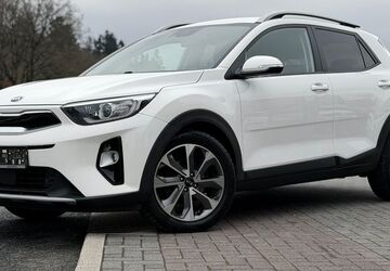 Kia Stonic 98.000 km 13.300 &euro; Bad Homburg 61350