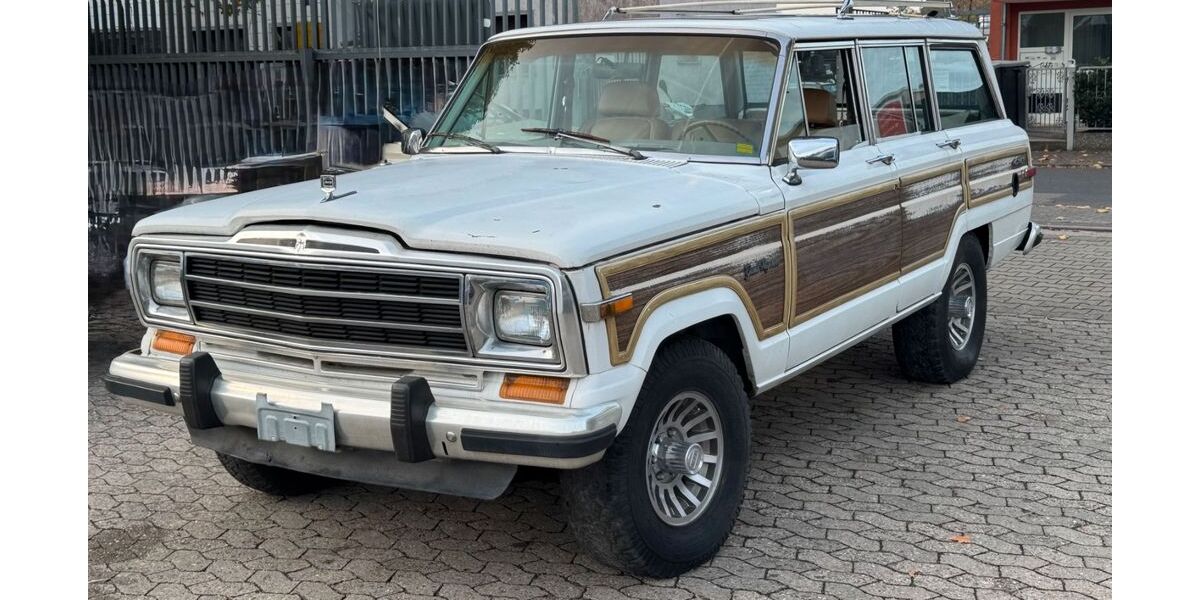 Jeep Wagoneer 156.000 km 17.500 &euro; Frankfurt am Main 65933